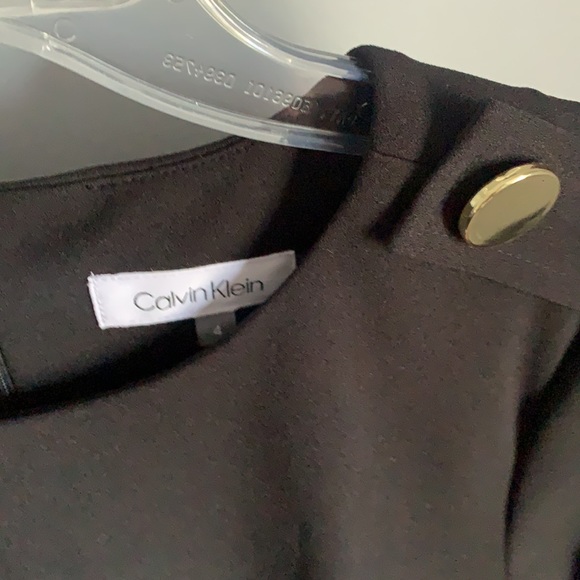 NWOT! Calvin Klein Black Short Sleeve Dress - Picture 3 of 5